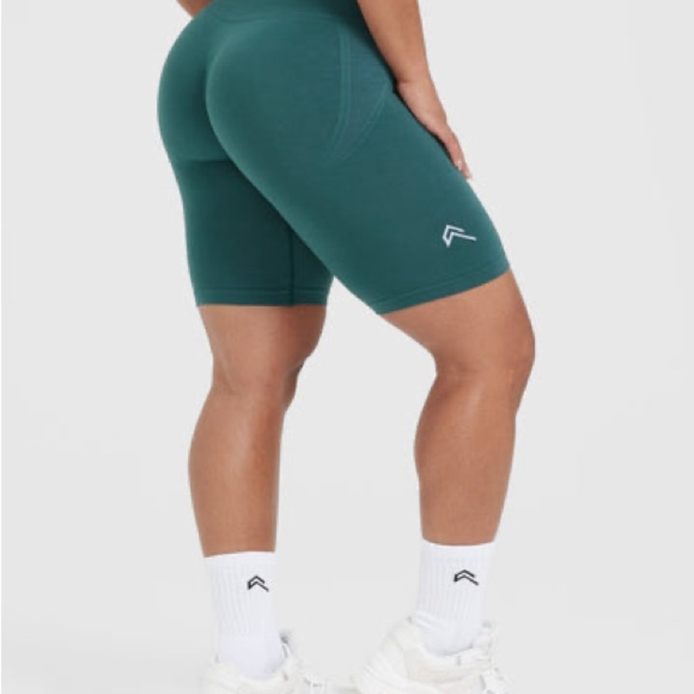 Effortless Seamless Cycle Shorts - Marine Teal